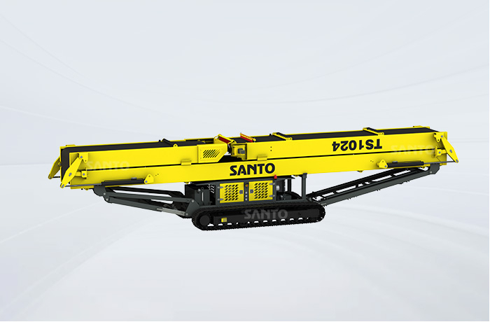 Tracked Stockpiler
