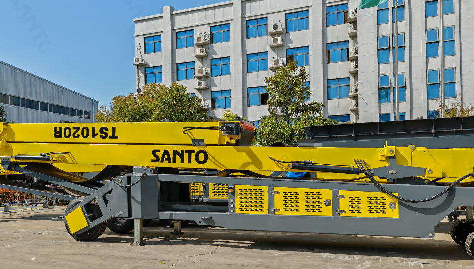 Mobile Conveyors and Mobile Crushing Plants