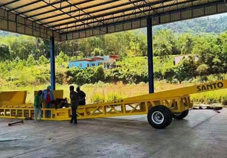 SANTO Low truck unloader used in Thailand